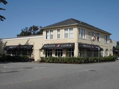 4 Mezza Luna Restaurant.JPG