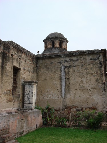 Antigua - Ruinas de Capuchinas - DSC00910.JPG